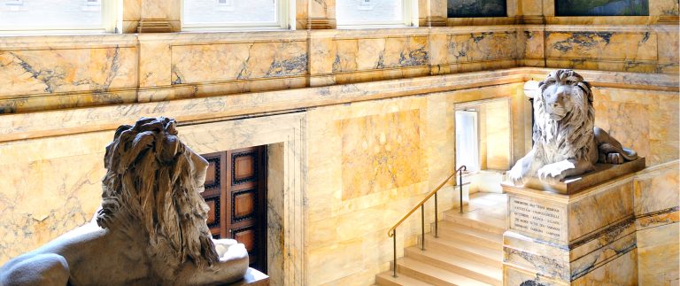 How painting exhibitions inspire budding artists